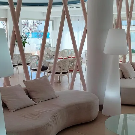 酒店 Bluesea Anba Romani 卡拉米洛